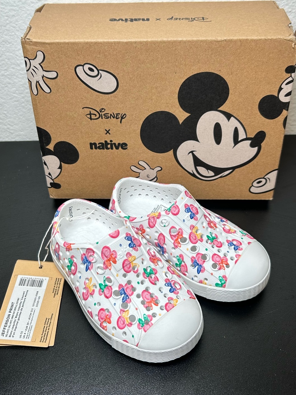Native Shoes Jefferson Disney Minnie Paint Drops Toddler C5 Slip On Kids Shoes